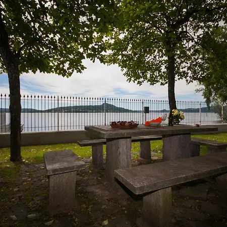 Villa The Of The Rising Sun Park Darsena Lesa